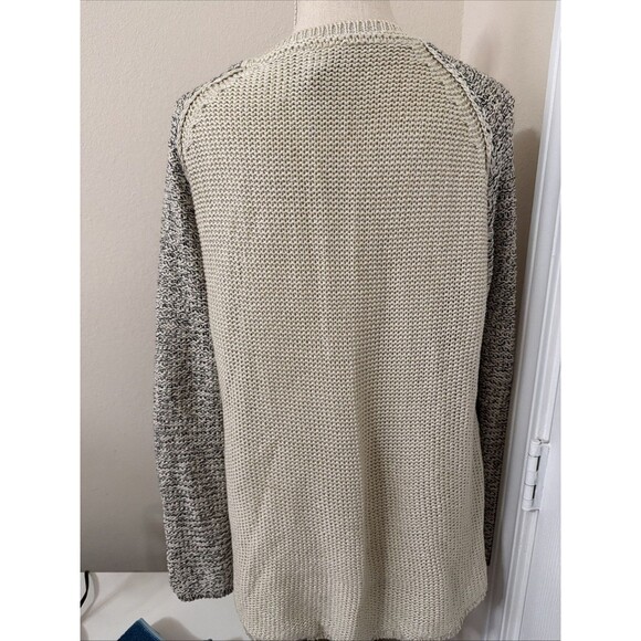 Quinn Women’s Mediums Beige Sweater Long Sleeve - Picture 5 of 7